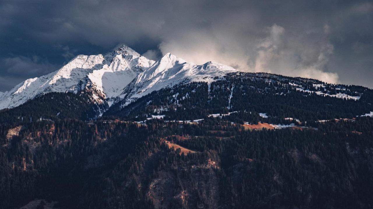 Casa Campanula Villa Laax Bagian luar foto